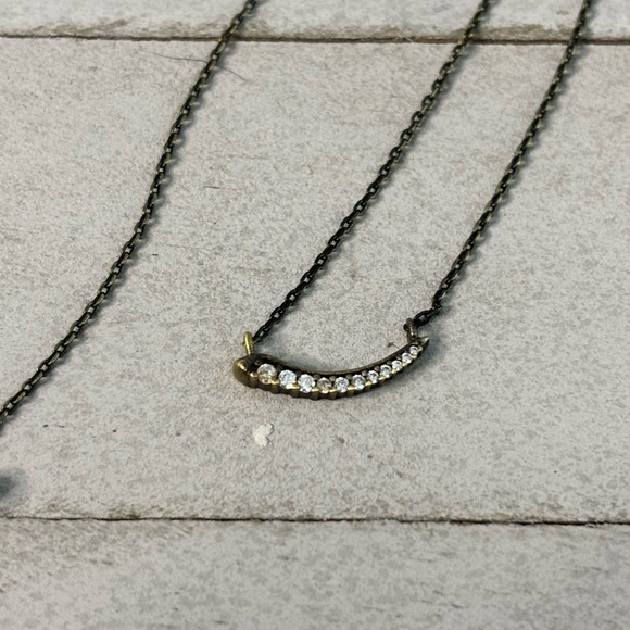 Kendra Scott Whitlee Pendant Necklace Pave Crystal Antique Brass EUC - Picture 2 of 4